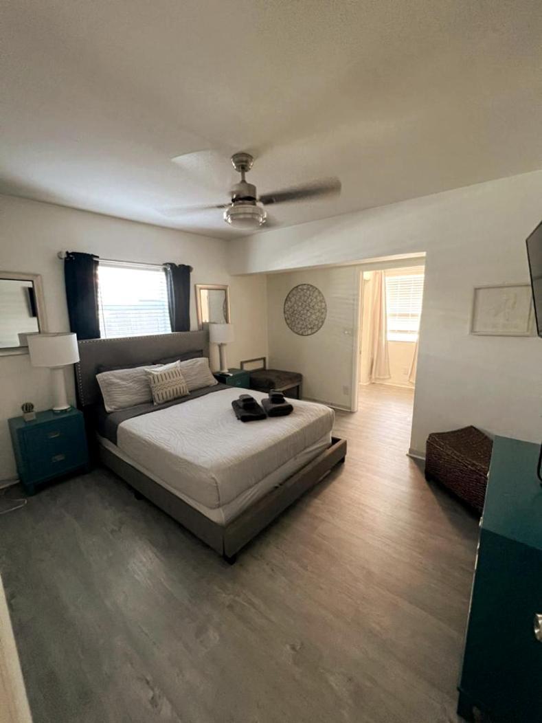 Designed Private Suites In ميامي الغرفة الصورة